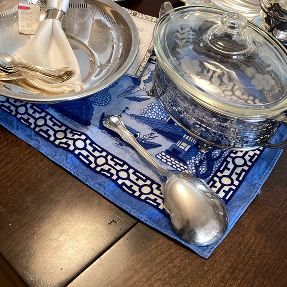 31) Antique Server Monogram M Or W - Picture 5 of 7